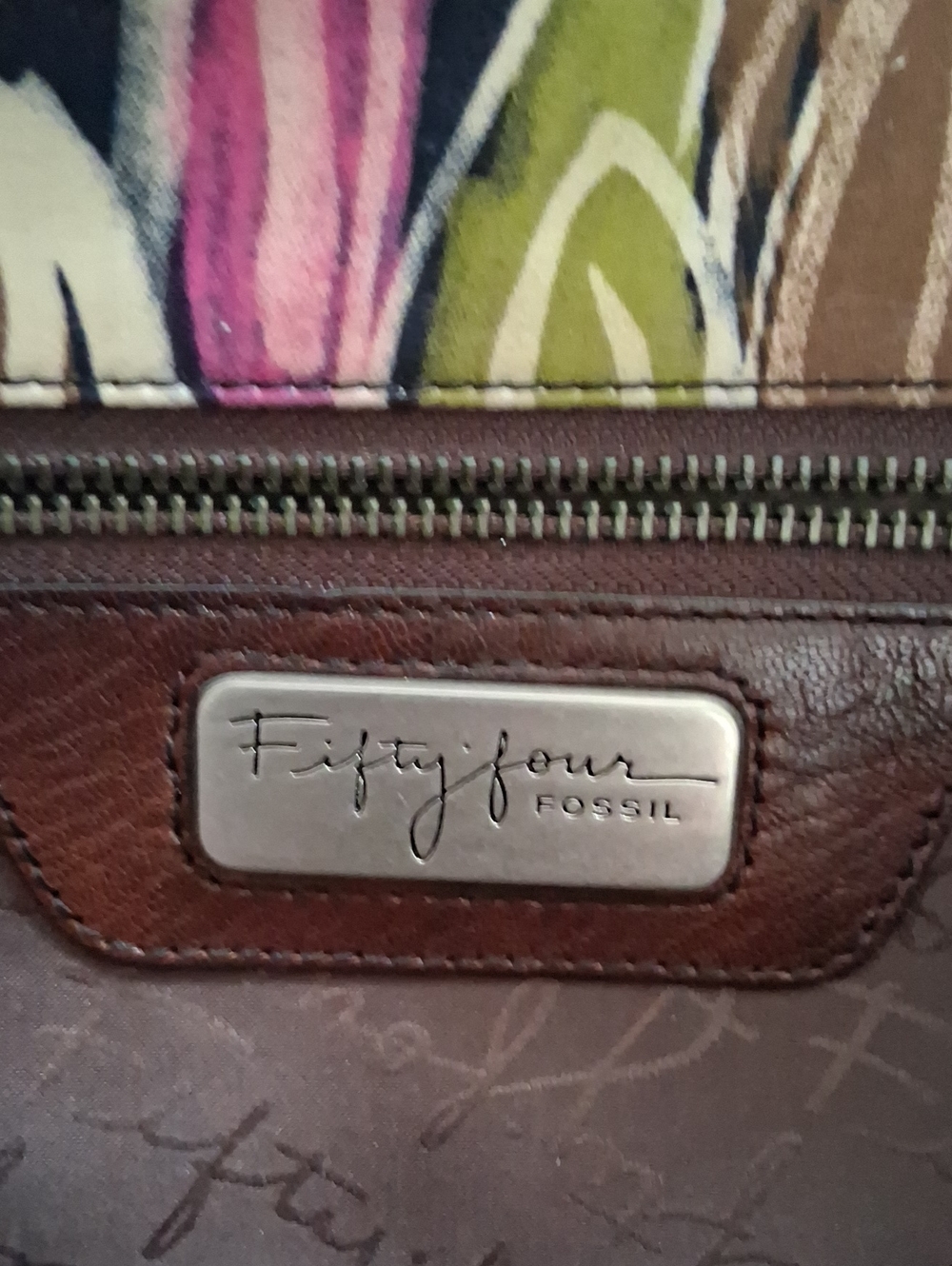 Fossil Julianne Clutch in Multicolor Pattern RARE - Picture 2 of 5